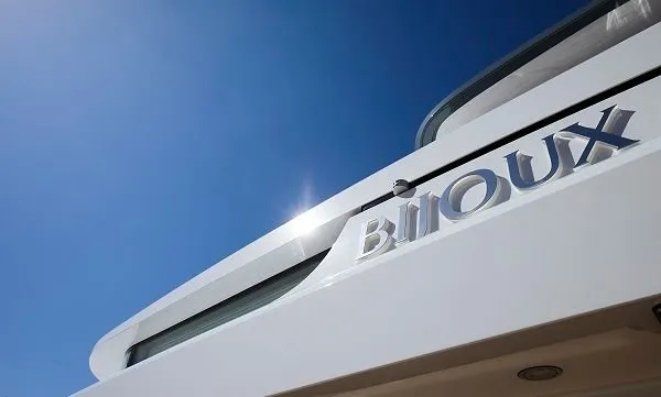 bijoux-motor-yacht.jpg